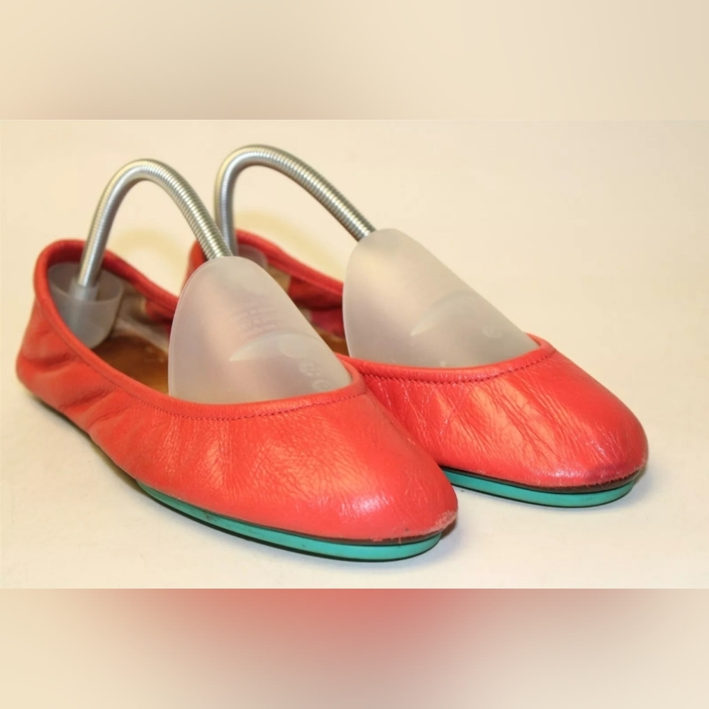Tieks Coral Red Leather The Ballet Flat Chic Comfort Travel Shoes 9 EUC 👀 - Picture 4 of 16